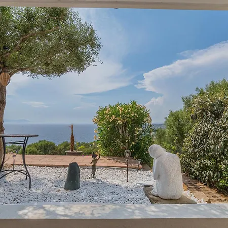Artemis Holiday home *